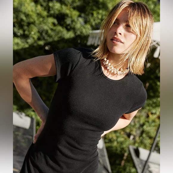 Basic Staple Short Sleeve Midi Dress - Picture 2 of 6